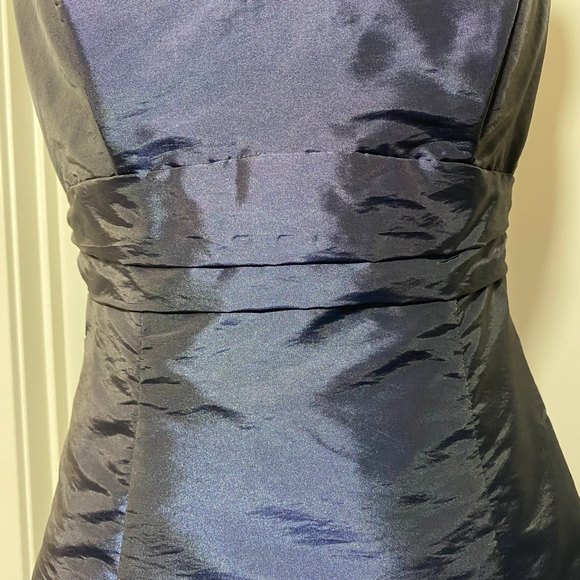 David’s bridal Sleeveless V-neck Tie Back Satin Mini Dress Navy Blue Size 8 - Picture 6 of 9